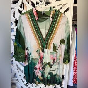 Bl-nk Anthropologie green Stephanie top medium flowy landscape blouse sold out